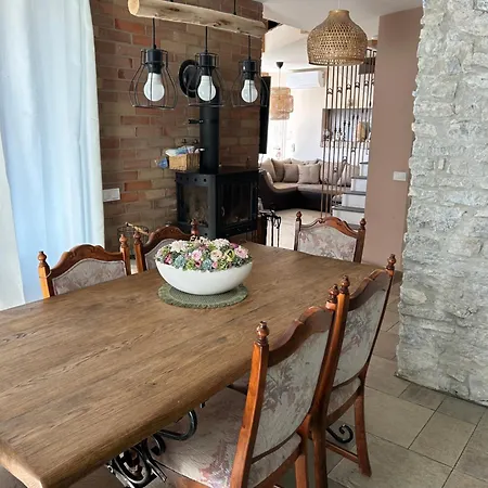 Holiday home Brand New House With Beautiful View Of Pecs